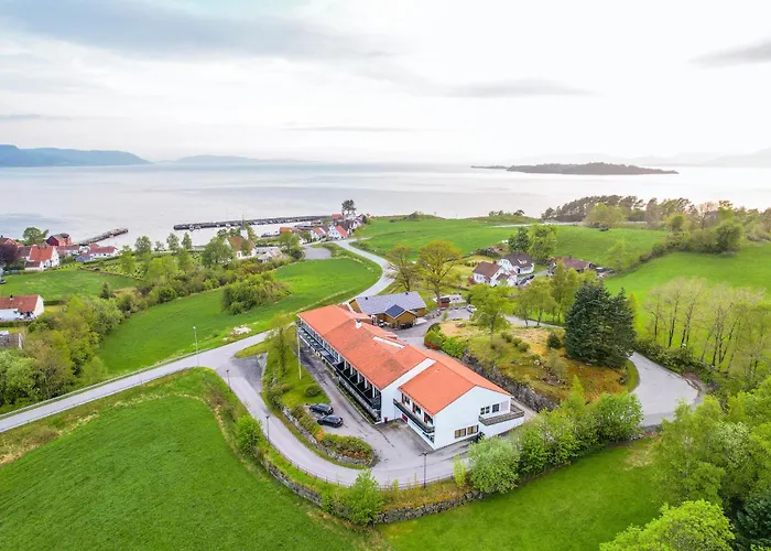 Jelsa Hotell Отель Jelsa